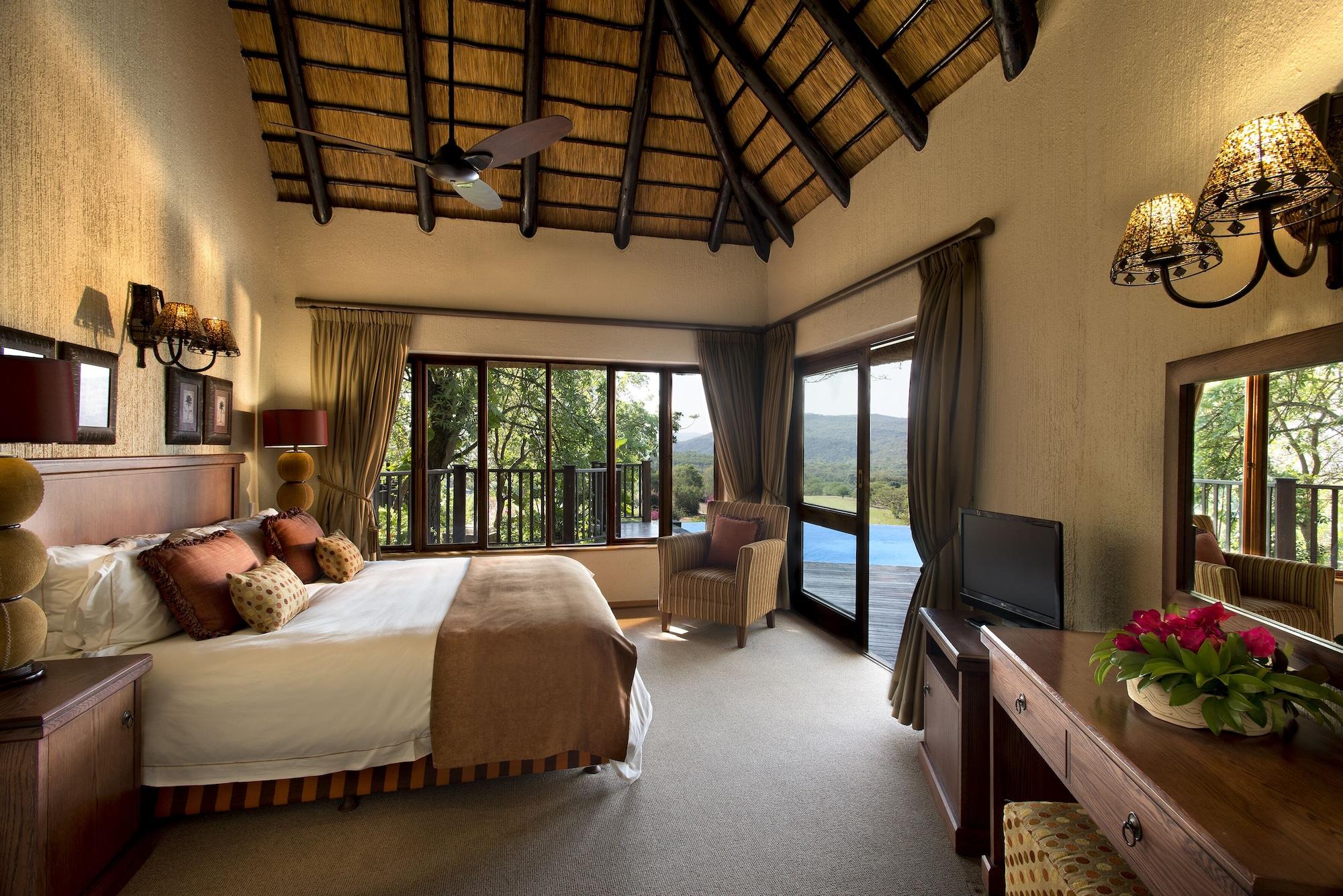 Kruger Park Lodge Хейзивью Экстерьер фото